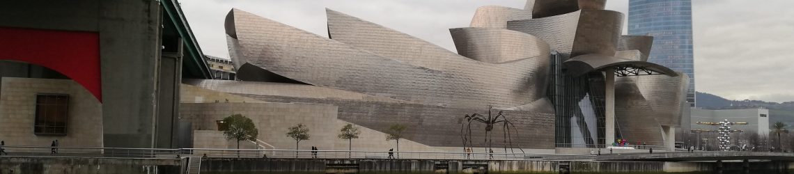 Guggenheim Museum von der Seite